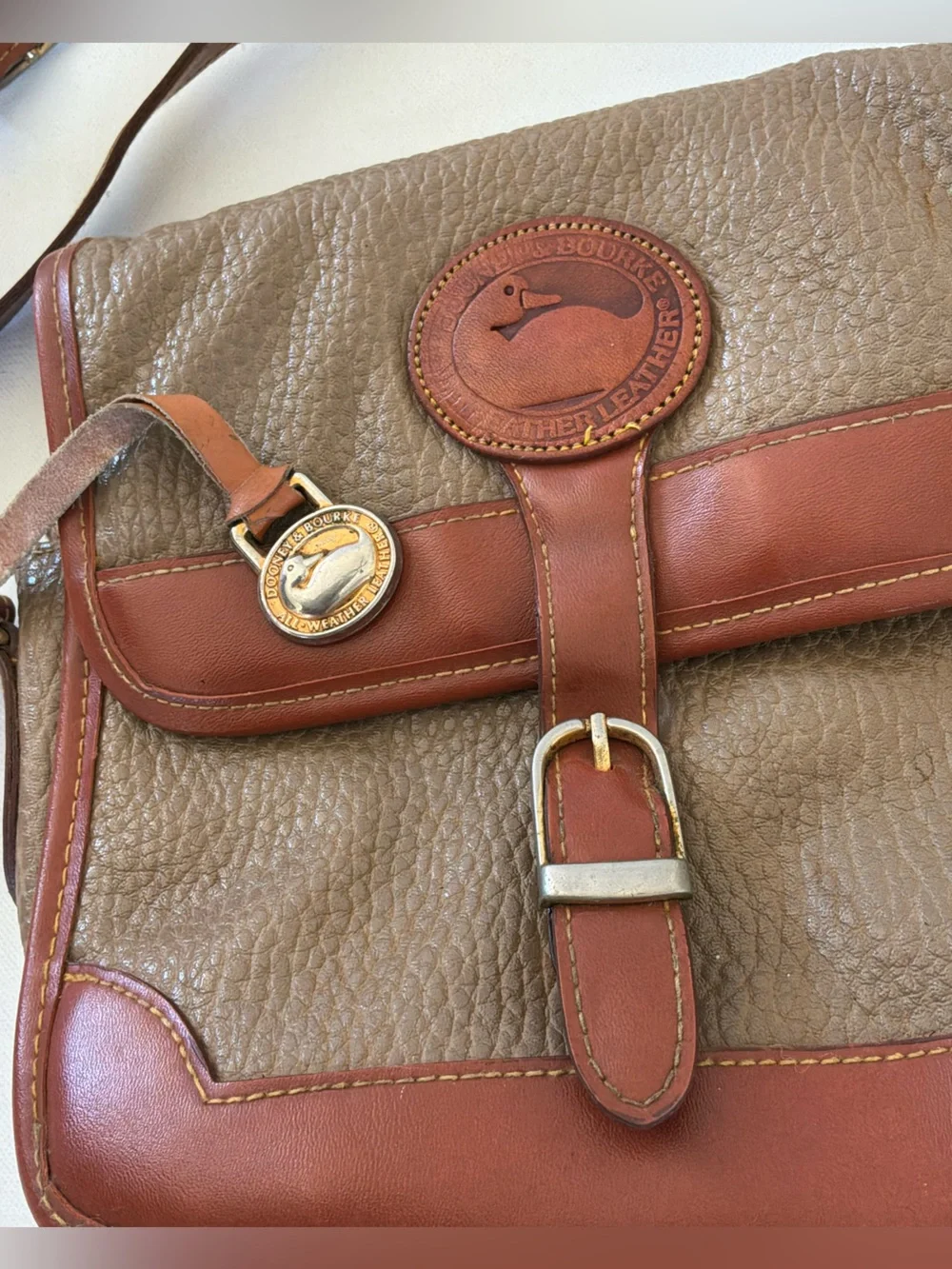 Vintage Dooney & Bourke Leather AWL Taupe & British Tan Crossbody Shoulder Bag